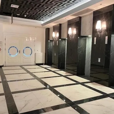 1hanza Tower Blue Spa & Pool Apartment